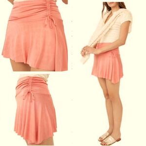 𝅺Free People Who’s That Mini Skirt In Burnt Coral